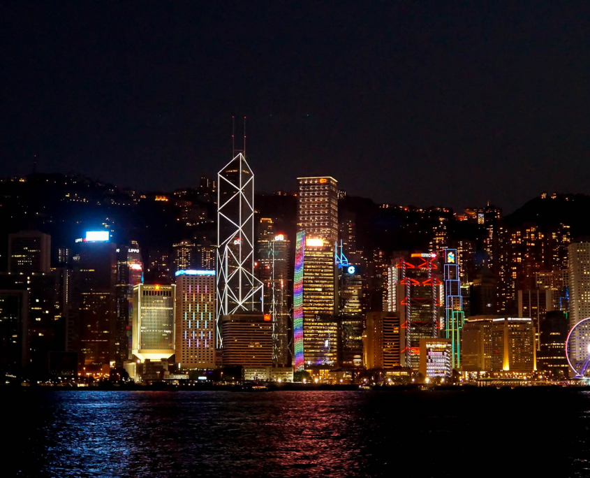 Skyline von Hong Kong Island bei Nacht